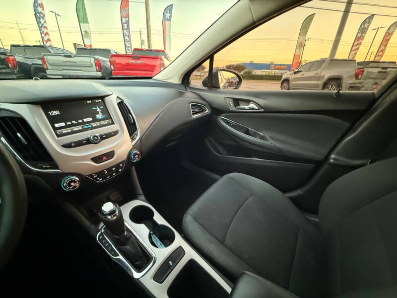 2017 Chevrolet Cruze LS Auto