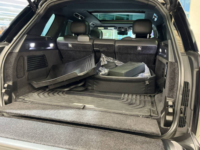 2023 Land Rover Range Rover P530 Autobiography