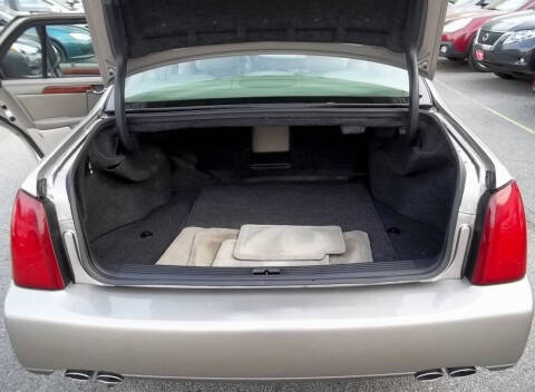 2004 Cadillac DeVille