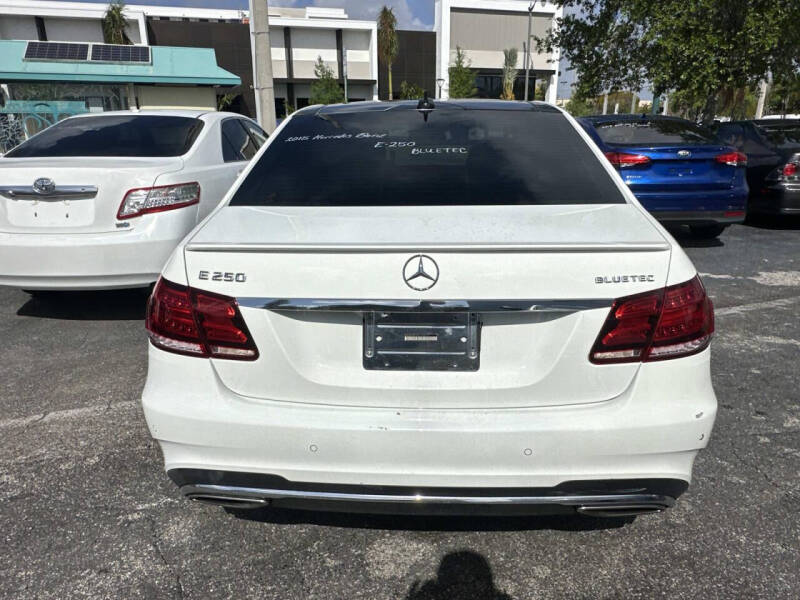 2015 Mercedes-Benz E-Class E 250 BlueTEC