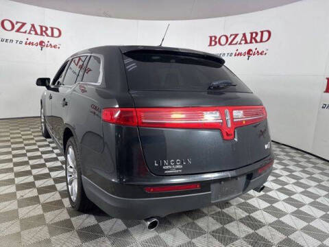 2011 Lincoln MKT
