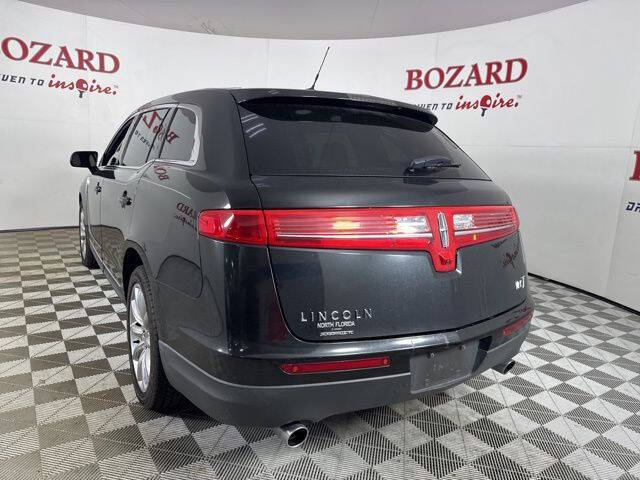 2011 Lincoln MKT