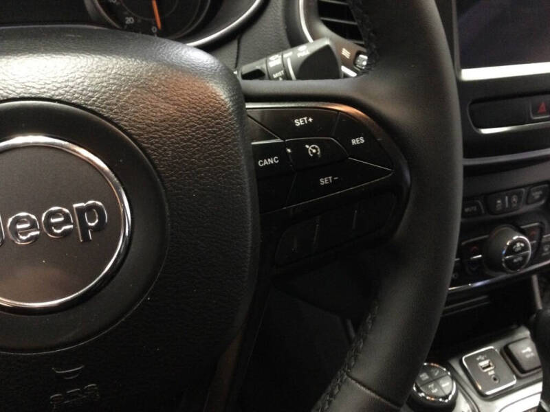 2022 Jeep Cherokee Trailhawk