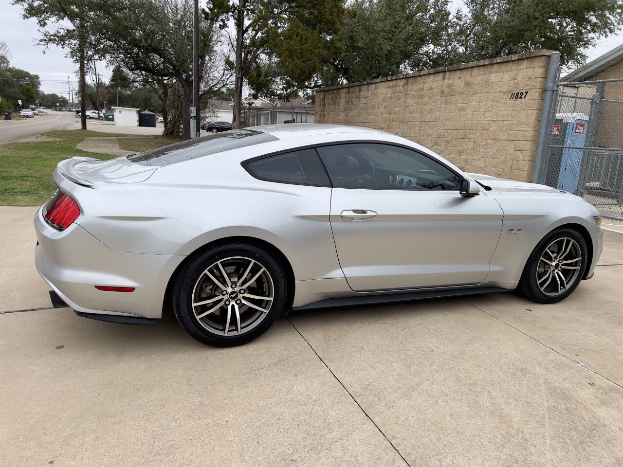Used Car 2016 Ford Mustang  Gt 2dr Fastback For Sale Under $25,000 In Austin, Texas