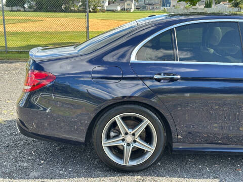 2017 Mercedes-Benz E-Class E 300 4MATIC