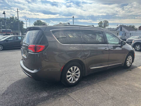 2019 Chrysler Pacifica Touring L