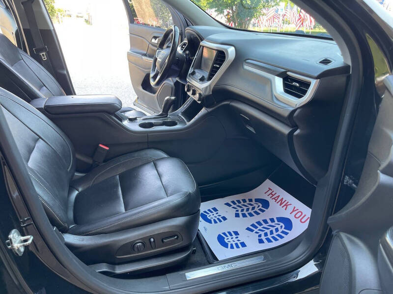 2019 GMC Acadia SLT-1