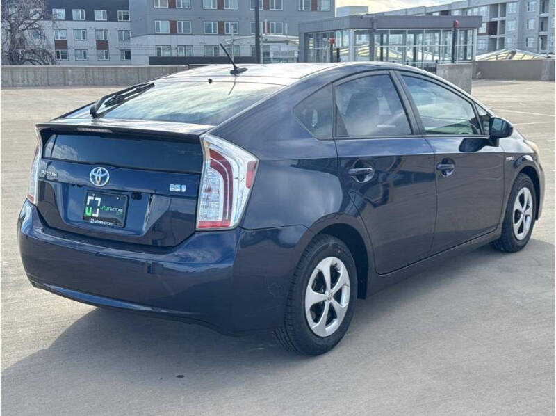 2012 Toyota Prius Three