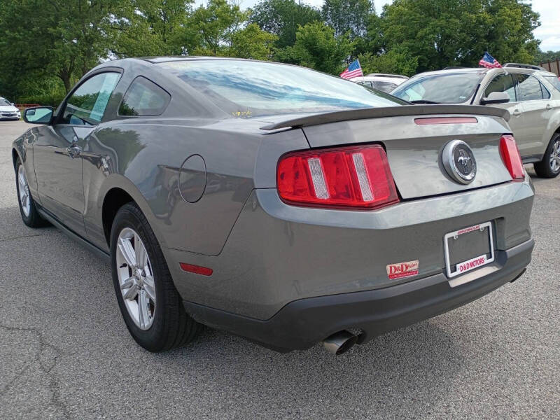 2012 Ford Mustang V6
