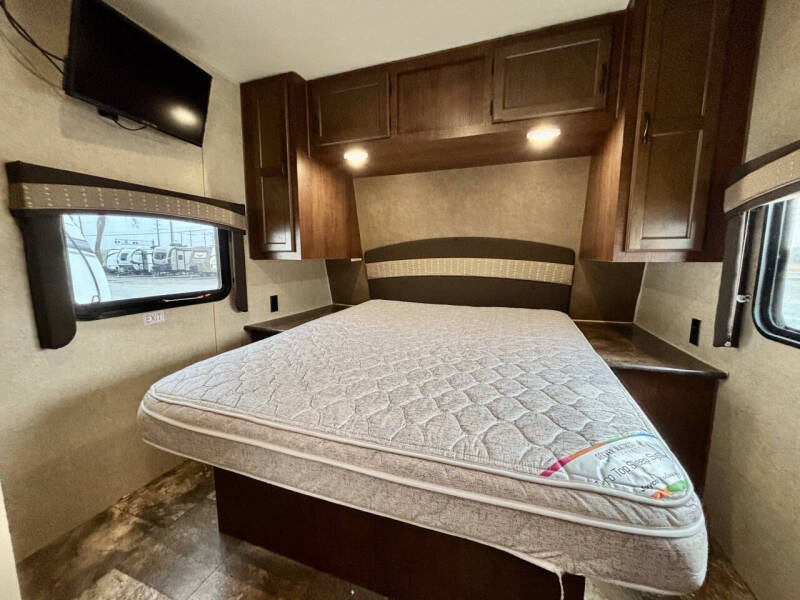 2014 Jayco Jay Flight 33BHTS