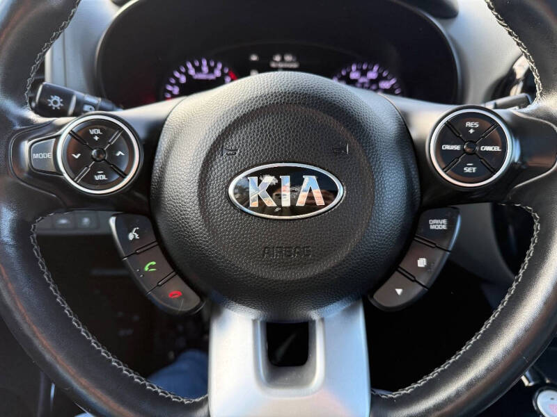 2017 Kia Soul +
