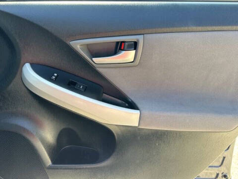 2012 Toyota Prius Two