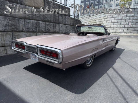 1964 Ford Thunderbird