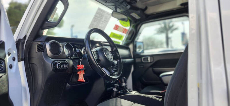 2020 Jeep Gladiator Sport S