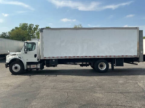 2017 Freightliner M2 106