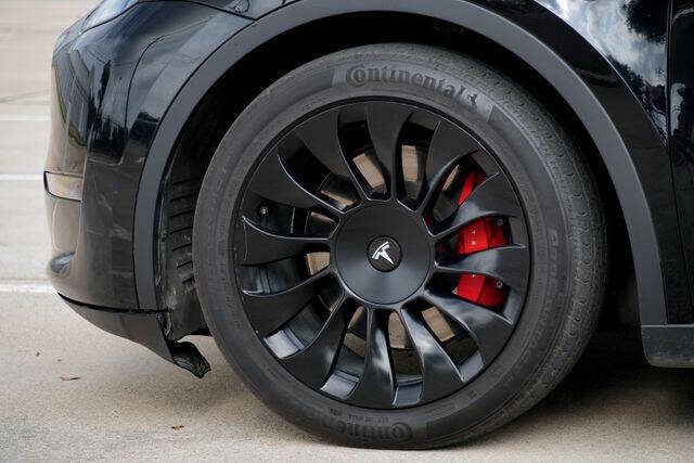 2023 Tesla Model Y Performance