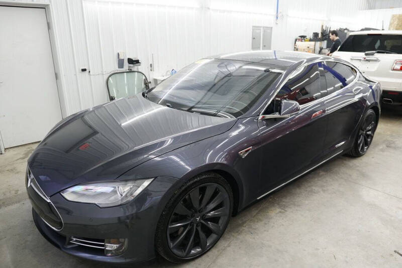 2015 Tesla Model S