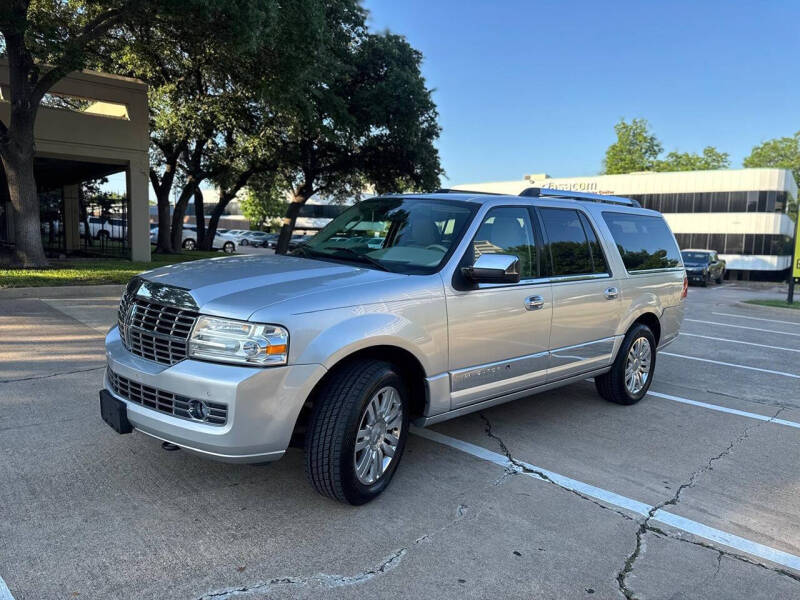 2012 Lincoln Navigator L
