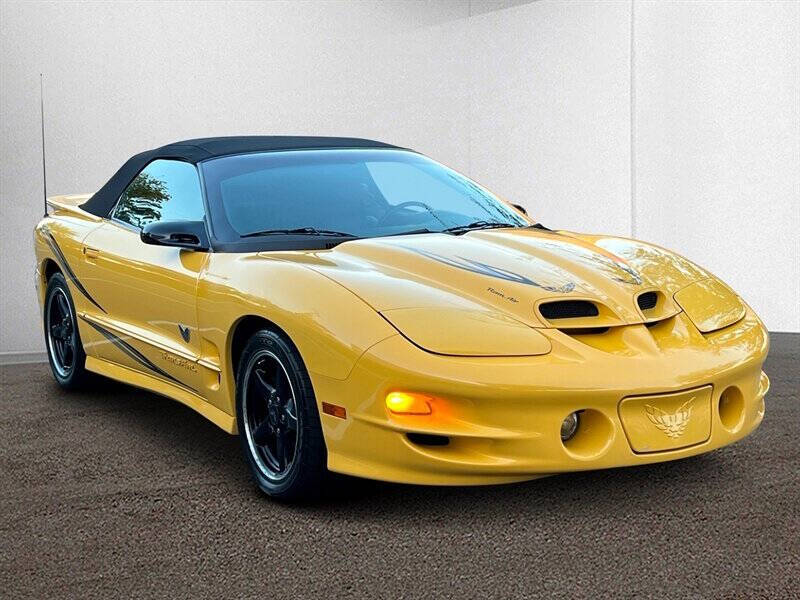 2002 Pontiac Firebird Trans Am photo 12