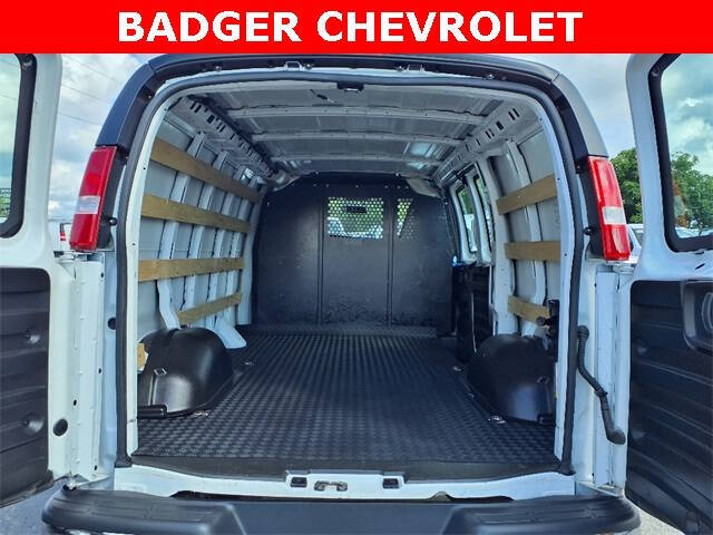 2023 Chevrolet Express 2500