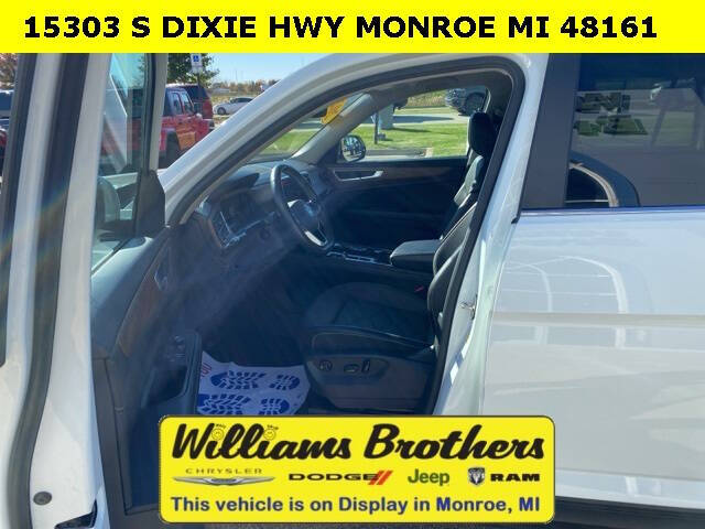 2024 Volkswagen Atlas SE