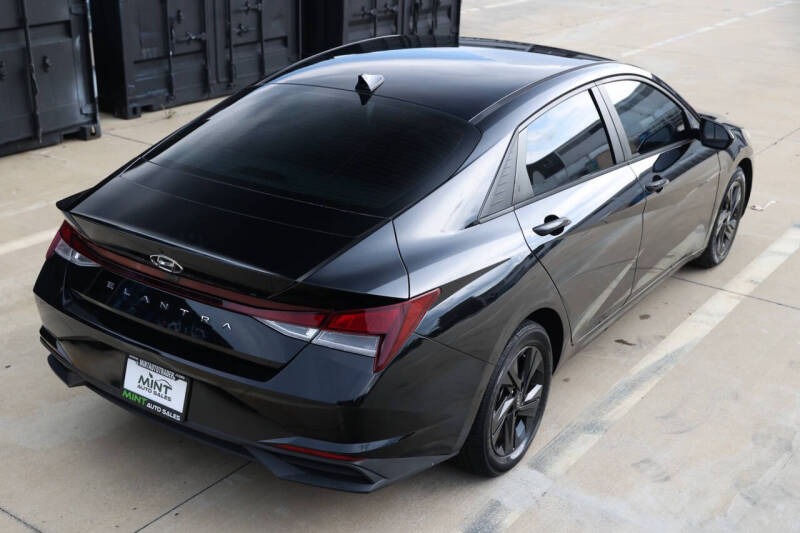 2021 Hyundai Elantra