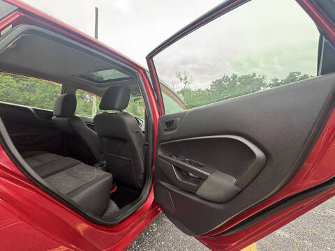 2011 Ford Fiesta SE
