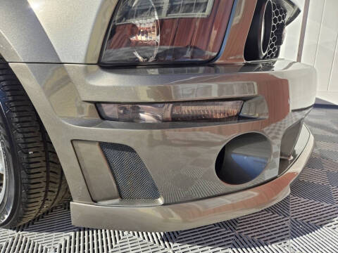 2005 Ford Mustang GT Premium