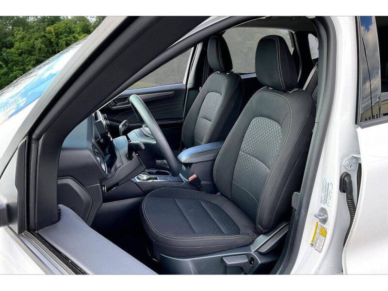 2025 Ford Escape Active