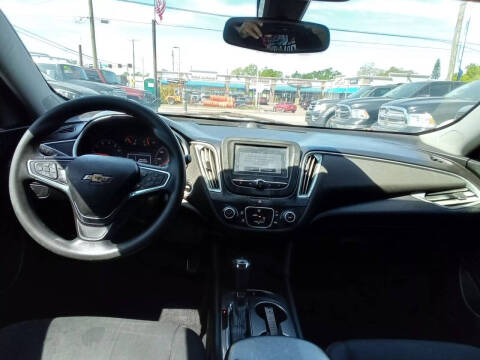 2017 Chevrolet Malibu LS