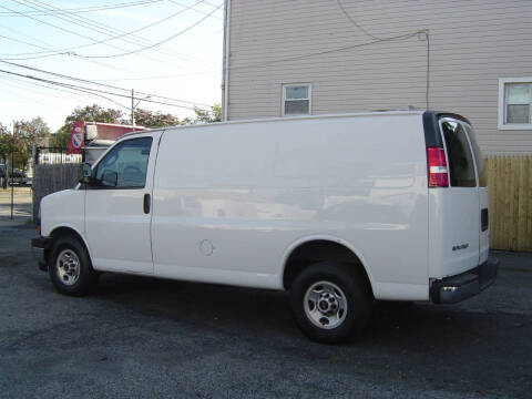 2019 GMC Savana 2500