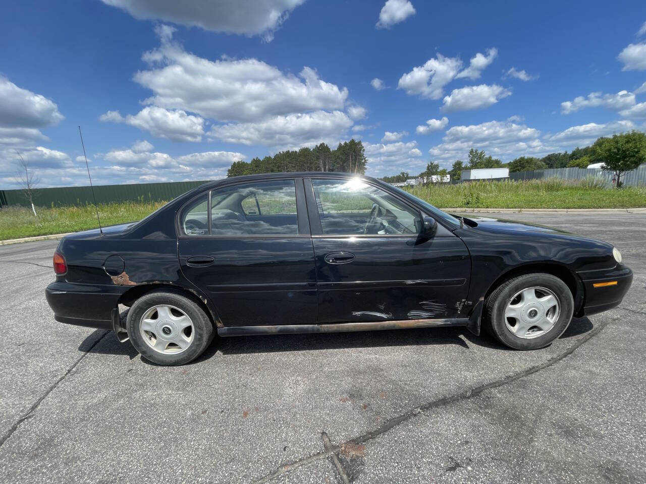 2001 Chevrolet Malibu for sale at Twin Cities Auctions in Elk River, MN