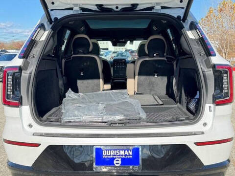 2025 Volvo EX90 Twin Ultra 6P