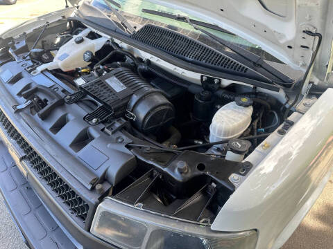 2018 Chevrolet Express 2500