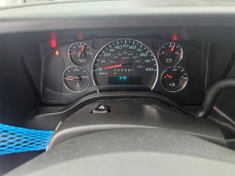 2025 Chevrolet Express 2500