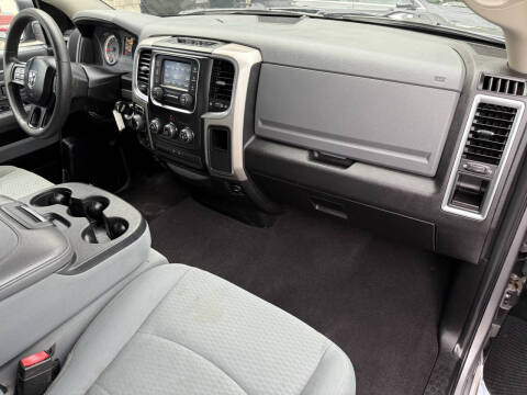 2019 RAM 1500 Classic SLT