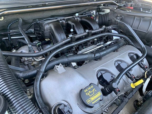 2011 Ford Taurus SEL