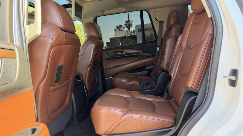 2019 Cadillac Escalade Premium Luxury