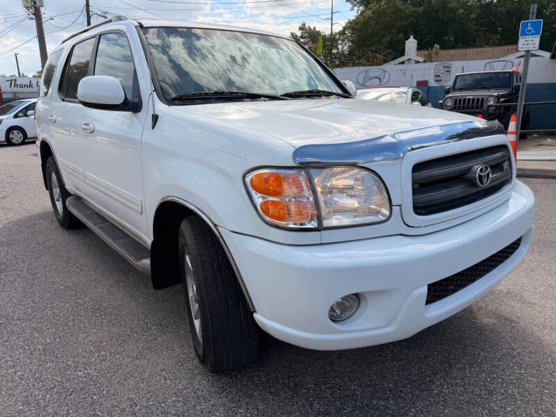 2003 Toyota Sequoia SR5