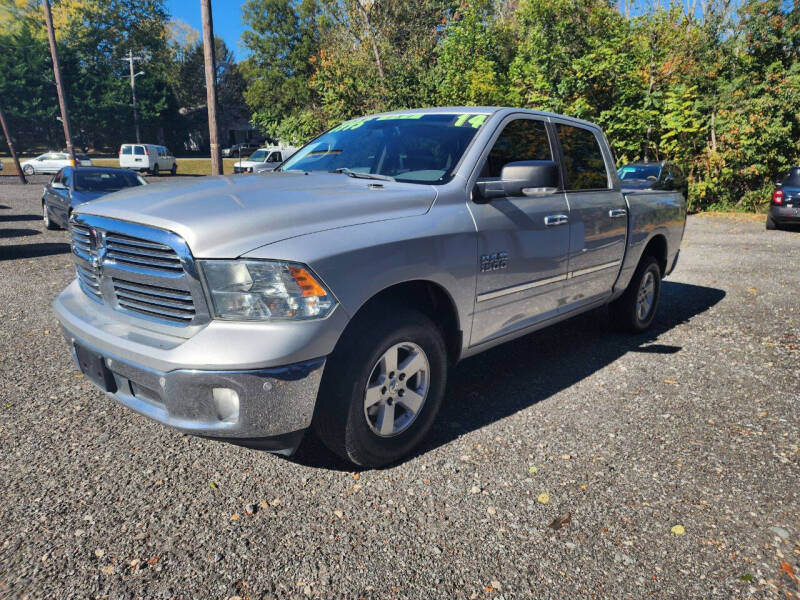 2014 RAM 1500 SLT