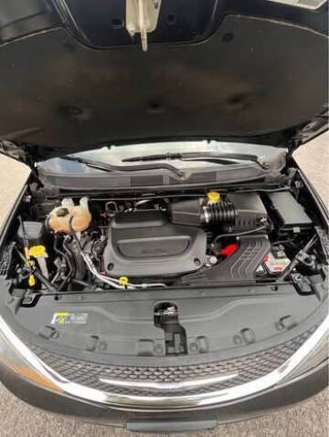 2020 Chrysler Voyager LXi