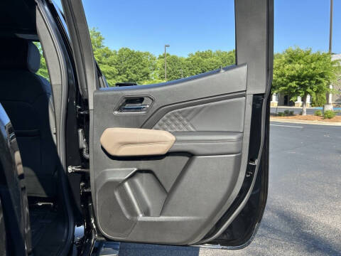 2025 GMC Canyon Denali