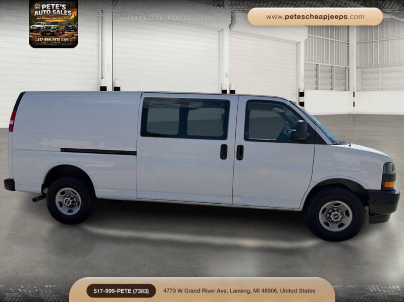 2023 GMC Savana 2500