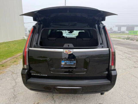 2020 Cadillac Escalade Premium Luxury