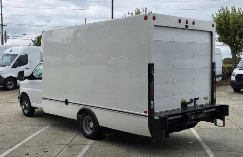 2019 Chevrolet Express 3500