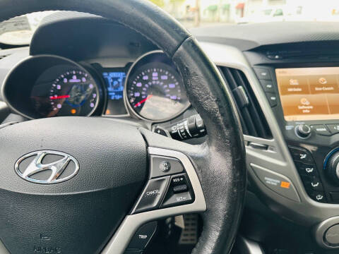 2012 Hyundai Veloster