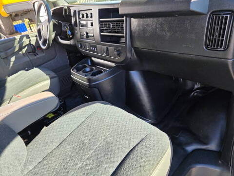 2021 Chevrolet Express 2500