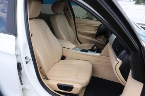 2012 BMW 3 Series 328i