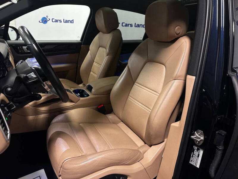 2022 Porsche Cayenne