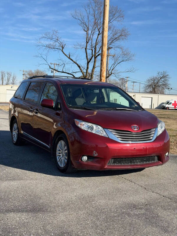 2016 Toyota Sienna